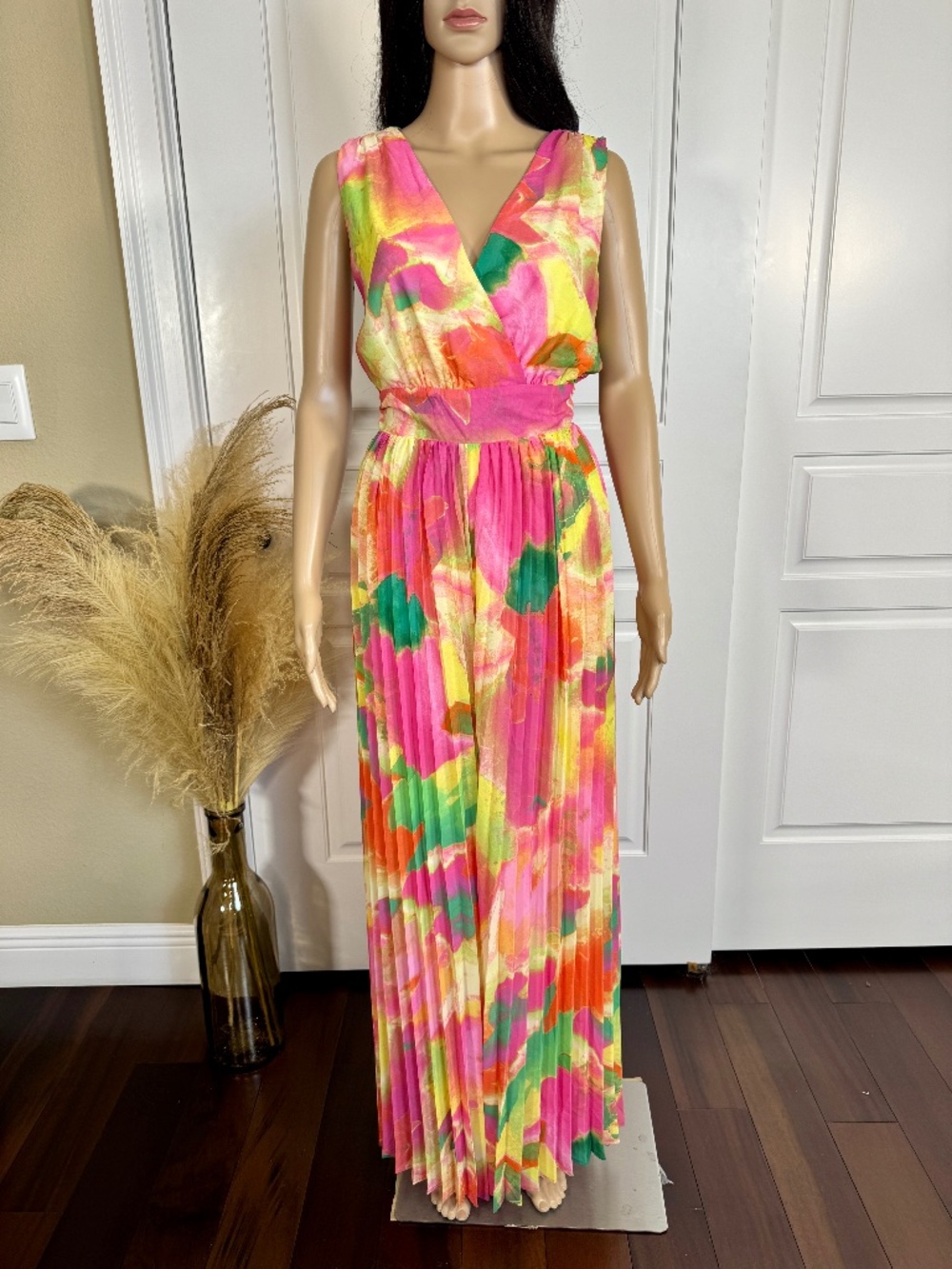 TROPICAL PRINT SLEEVELESS WIDE LEG WOVEN PLEATED JUMPSUIT SIZE MEDIUM - Picture 6 of 17